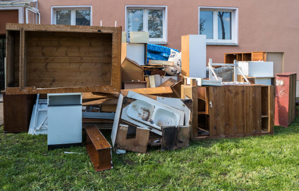 Best Mattress Disposal  in Wanamingo, MN